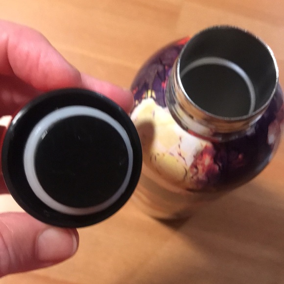 F’il double wall stainless steel floral insulated vacuum water bottle - Picture 4 of 7